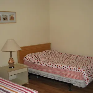 525 Guest house